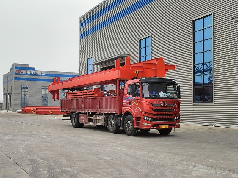 2臺(tái)電動(dòng)葫蘆門式起重機(jī) MHxh10t—13m 發(fā)往河南焦作交付客戶使用。