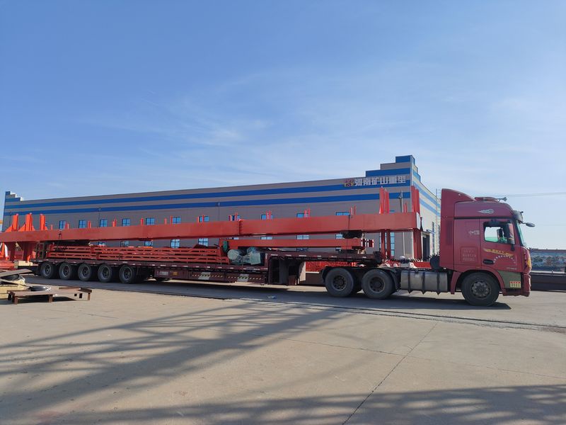 電動(dòng)葫蘆門式起重機(jī)  2臺(tái) MHxh10t—24m 制作完成，發(fā)往湖北交付客戶使用